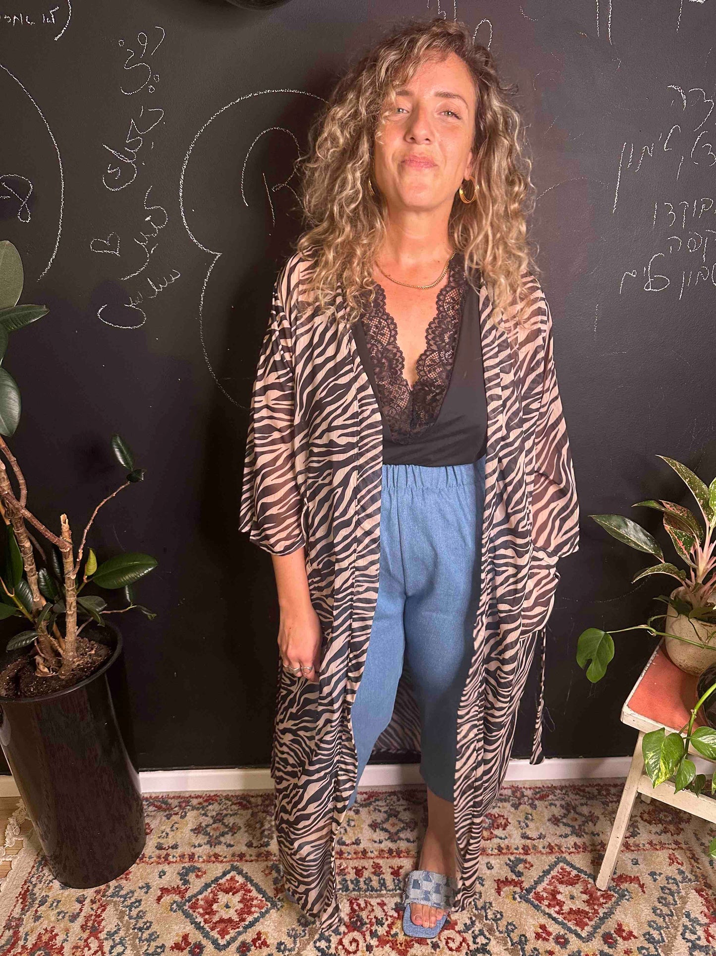קימונו אבו אלי - זברה ניוד