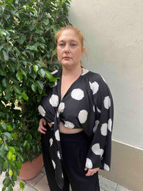 עליונית גם וגם - שחור לבן עיגולים