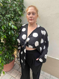 עליונית גם וגם - שחור לבן עיגולים