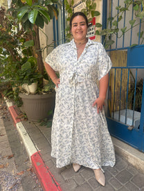 דפקתי הופעה - פרחוני  תכלת לבן